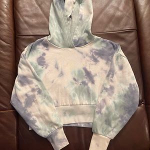 Hippie rose, size medium, blue/green/white tye dye